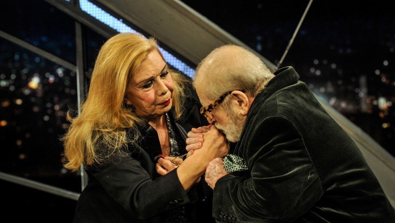 Morre Rogéria aos 74 anos Reveja momentos marcantes da carreira da atriz 05/09/2017 UOL Morre Rogéria aos 74 anos Reveja momentos marcantes da carreira da atriz 05/09/2017 UOL