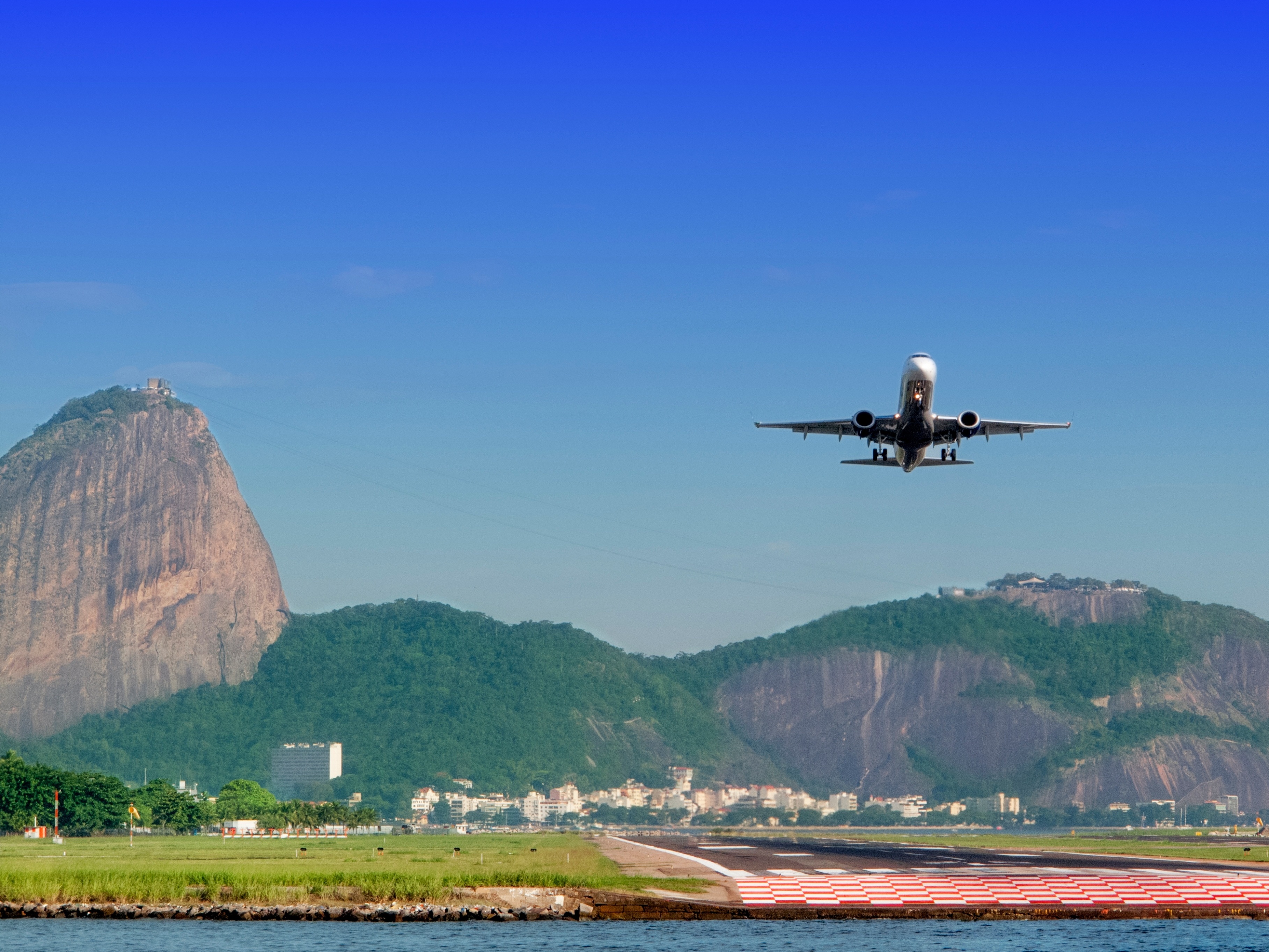 NOVO JOGO mais REALISTA DE AVIÃO!!! (VOO no RIO DE JANEIRO