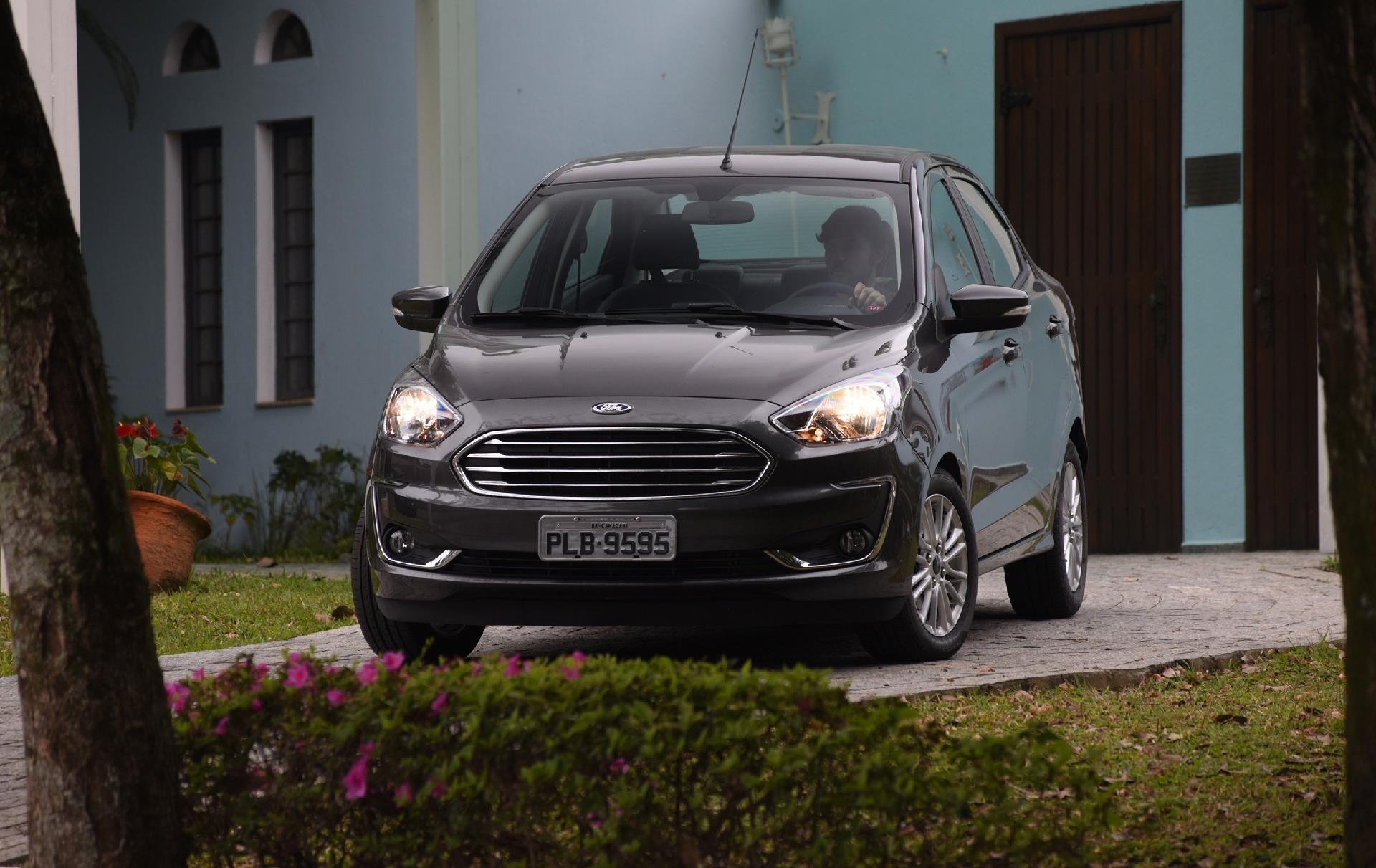 Veja como é o Ford Ka Sedan Titanium
