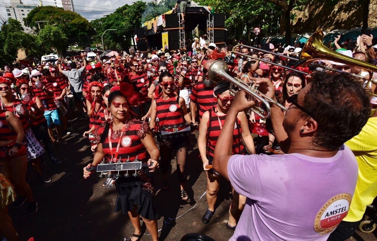 Queixinho Celebra Dez Anos Homenagem Ao Grupo Corpo Em BH Minas