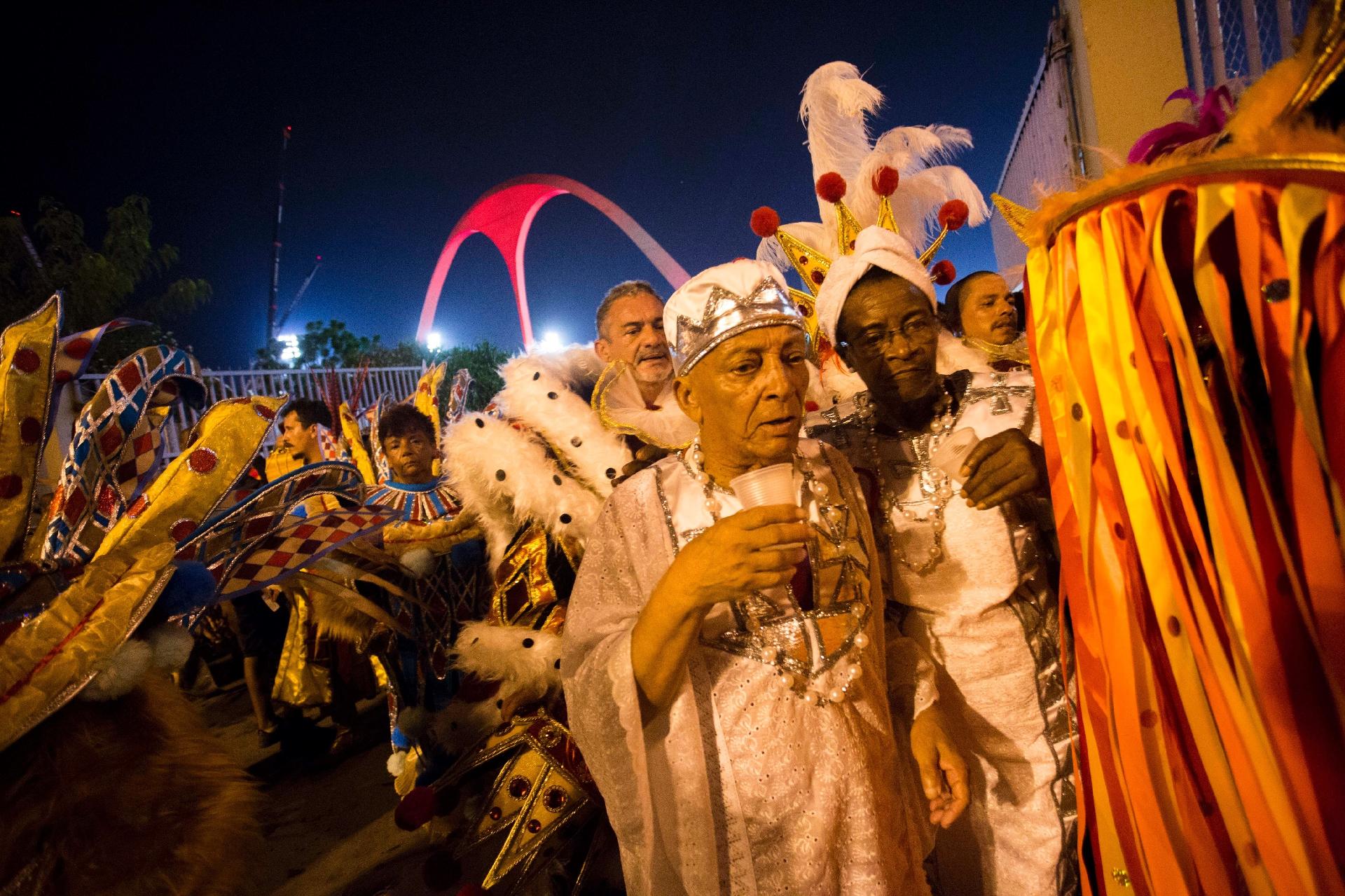 Carnaval Beija Flor Se Destaca Em Noite Marcada Por Acidente