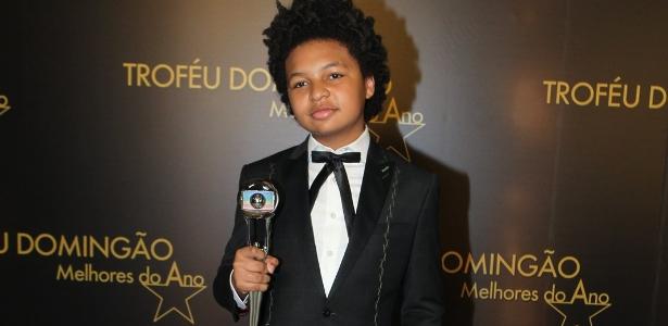 Deve prestar queixa | Ator mirim da Globo reage após sofrer ataque racista