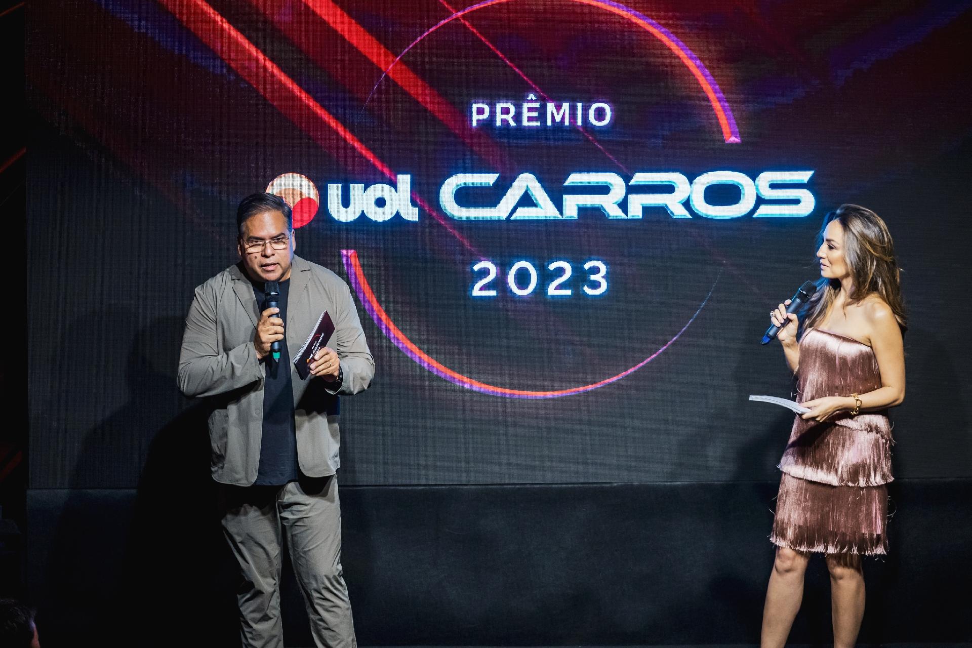 Prêmio UOL Carros 2023 veja os vencedores em 15 categorias