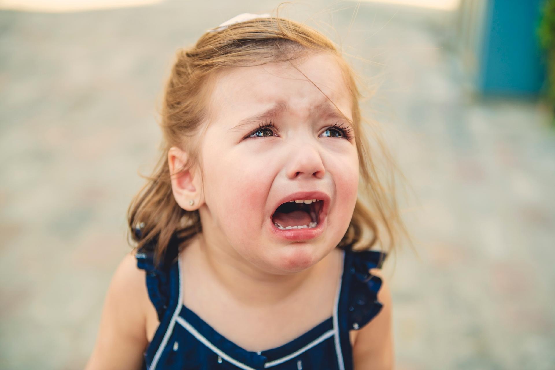 Chorando muito? Dez sinais para descobrir se o bebê está com fome