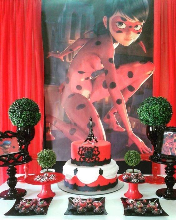 Miraculous Ladybug e cat noir topo de bolo festa de aniversário