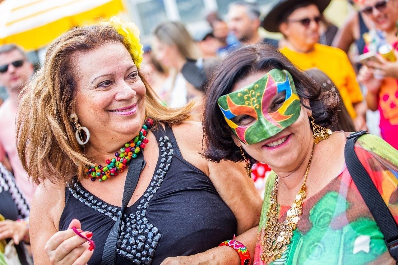 CarnaJazz Deixa O Samba De Lado Para Encerrar O Carnaval Suingue Em