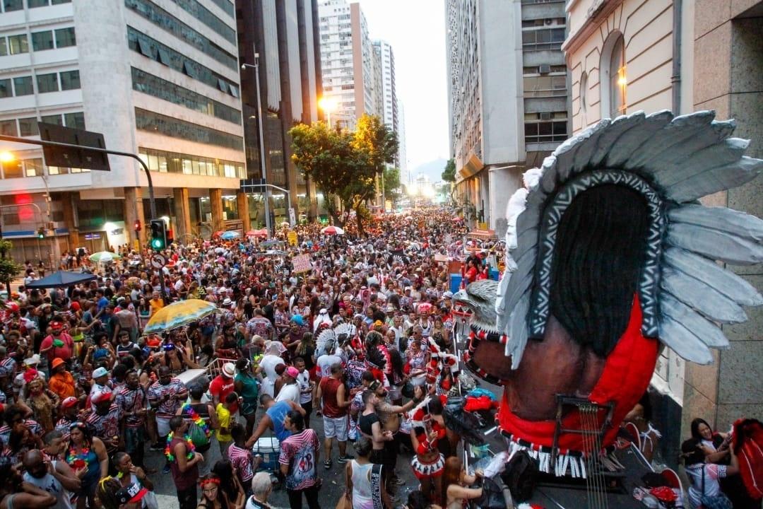 Fotos Cacique de Ramos arrasta multidão no Rio de Janeiro 23/02/2020 UOL CarnaUOL