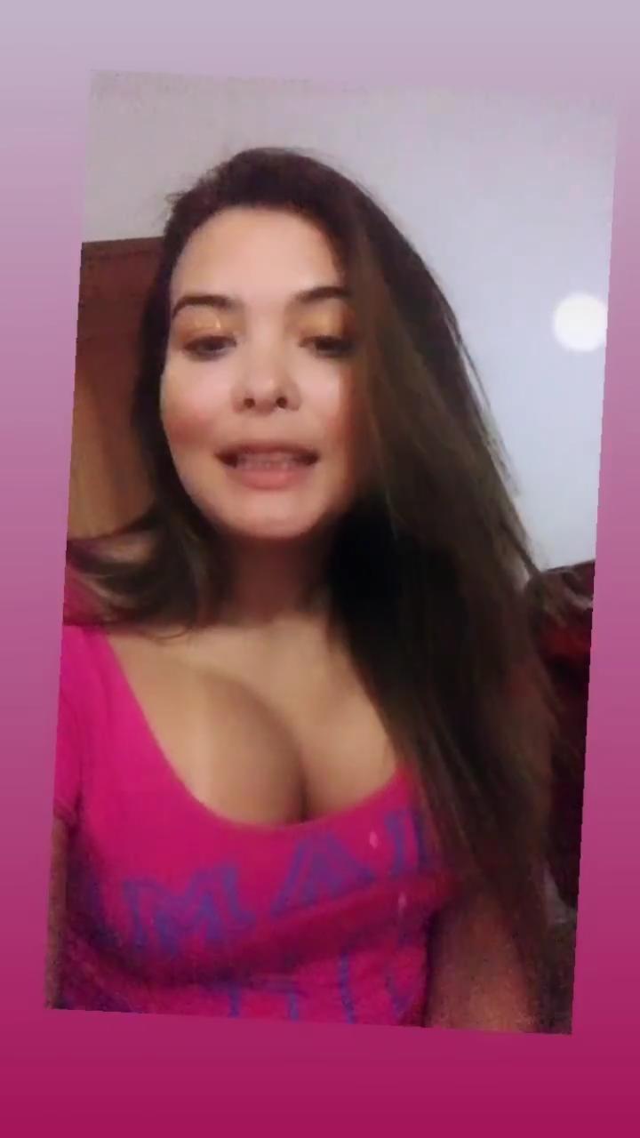 Geisy Arruda sobre sexo lésbico: quando fico com mulher, gosto da florzinha  - 13/08/2019 - UOL TV e Famosos