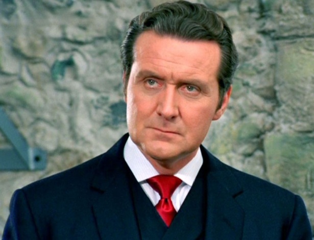 Morreu Patrick Macnee da série de televisão Os Vingadores - Notícias de  televisão e séries - filmSPOT