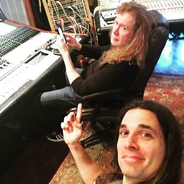 Como Kiko Loureiro chegou ao Megadeth? 'Sempre fui mais organizado para  treinar', diz guitarrista brasileiro, Música