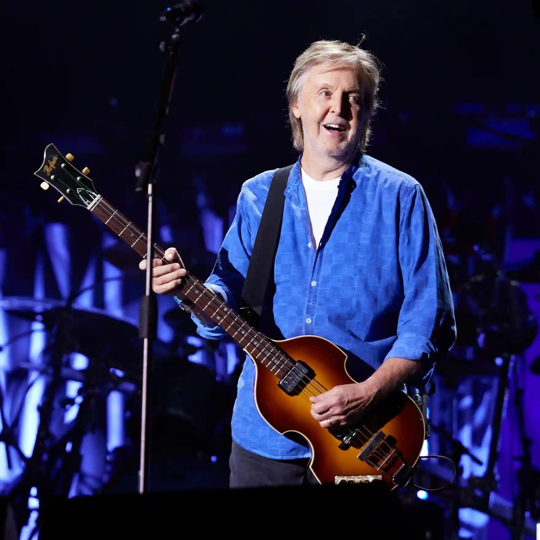 Paul McCartney mostra vigor durante show no RJ - 16/12/2023 - Ilustrada -  Folha