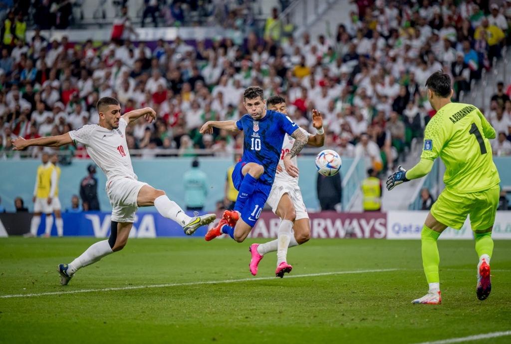 Estados Unidos se vingam da vitória iraniana na Copa do Mundo de