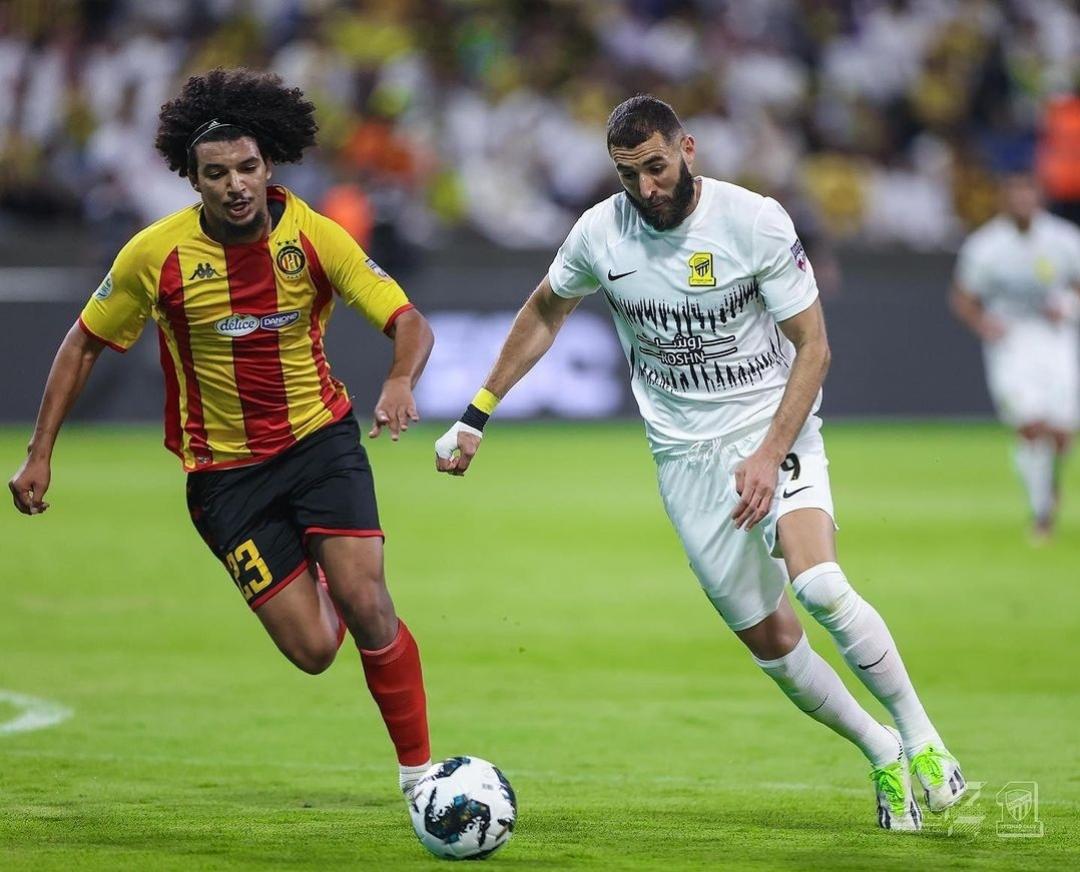 Com gol de Benzema, Al-Ittihad vence Al Khaleej e encosta no terceiro  colocado do Campeonato Saudita