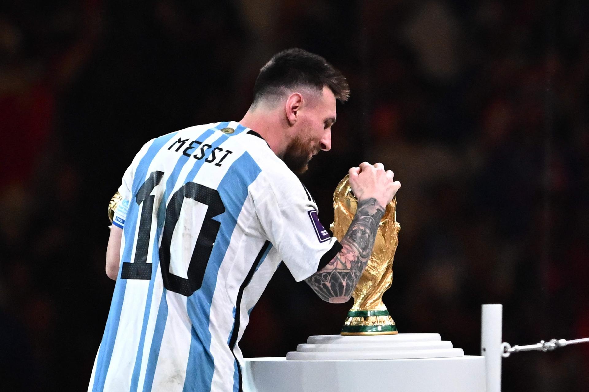 Premiê da Hungria afirma que Messi é o maior jogador da história: 'Debate  foi encerrado