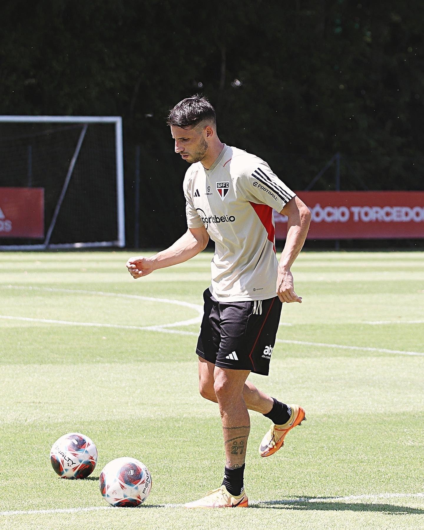 São Paulo inscreve 48 jogadores na Sul-Americana; confira nomes