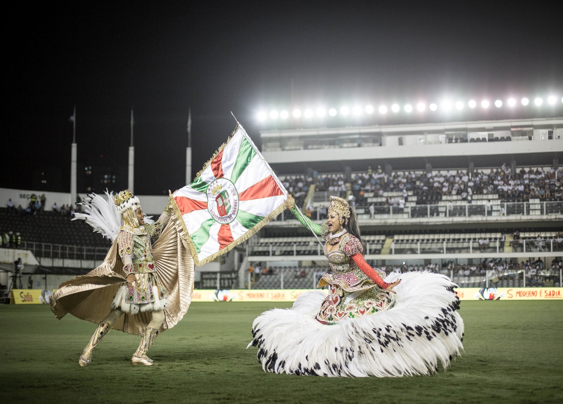 Santos atropela o São Paulo na Vila e volta à final da Copa do Brasil ...