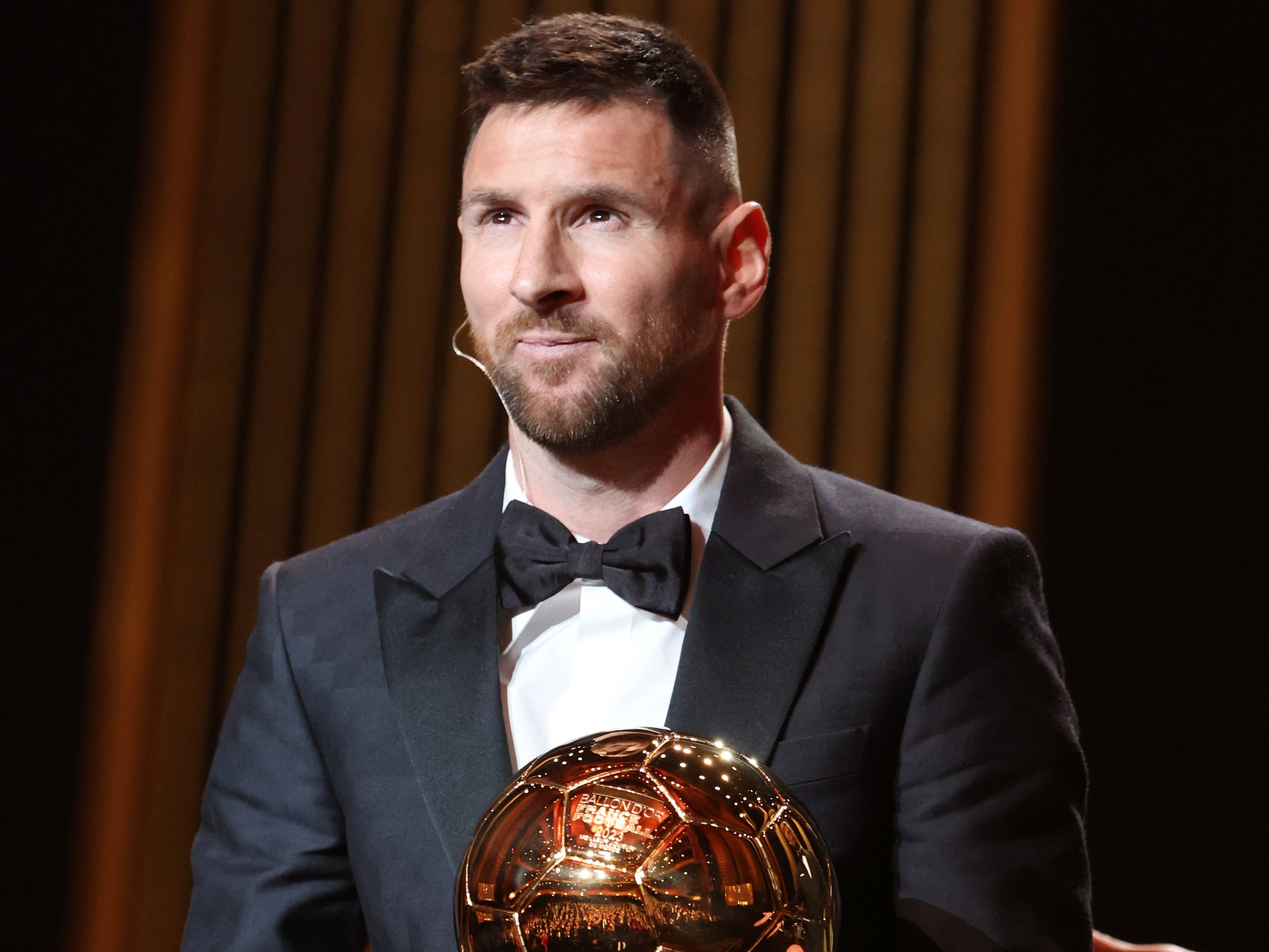 Lionel Messi é o vencedor da Bola de Ouro 2023 : r/futebol