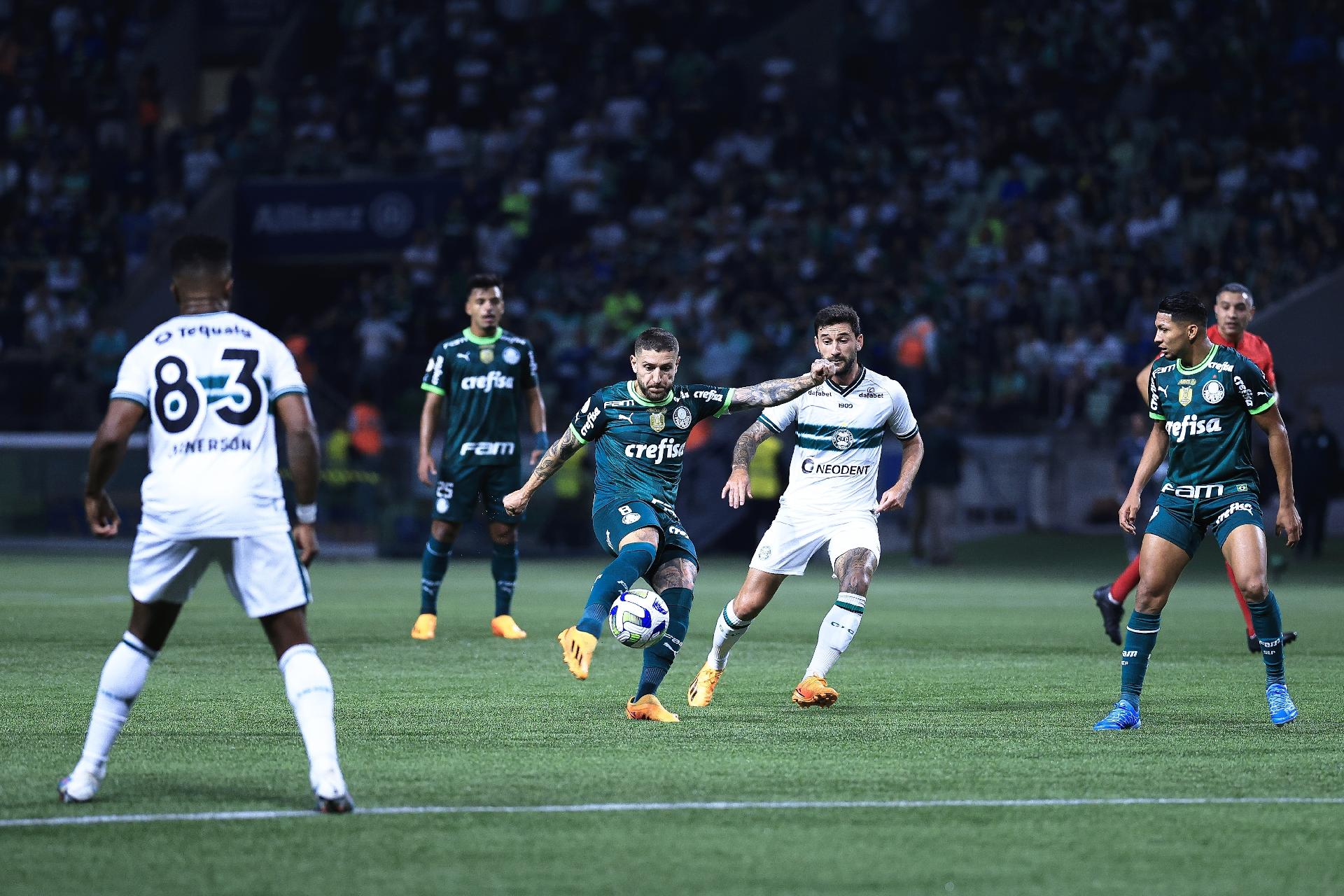 Coritiba x Palmeiras: onde assistir e horário do jogo do Brasileirão