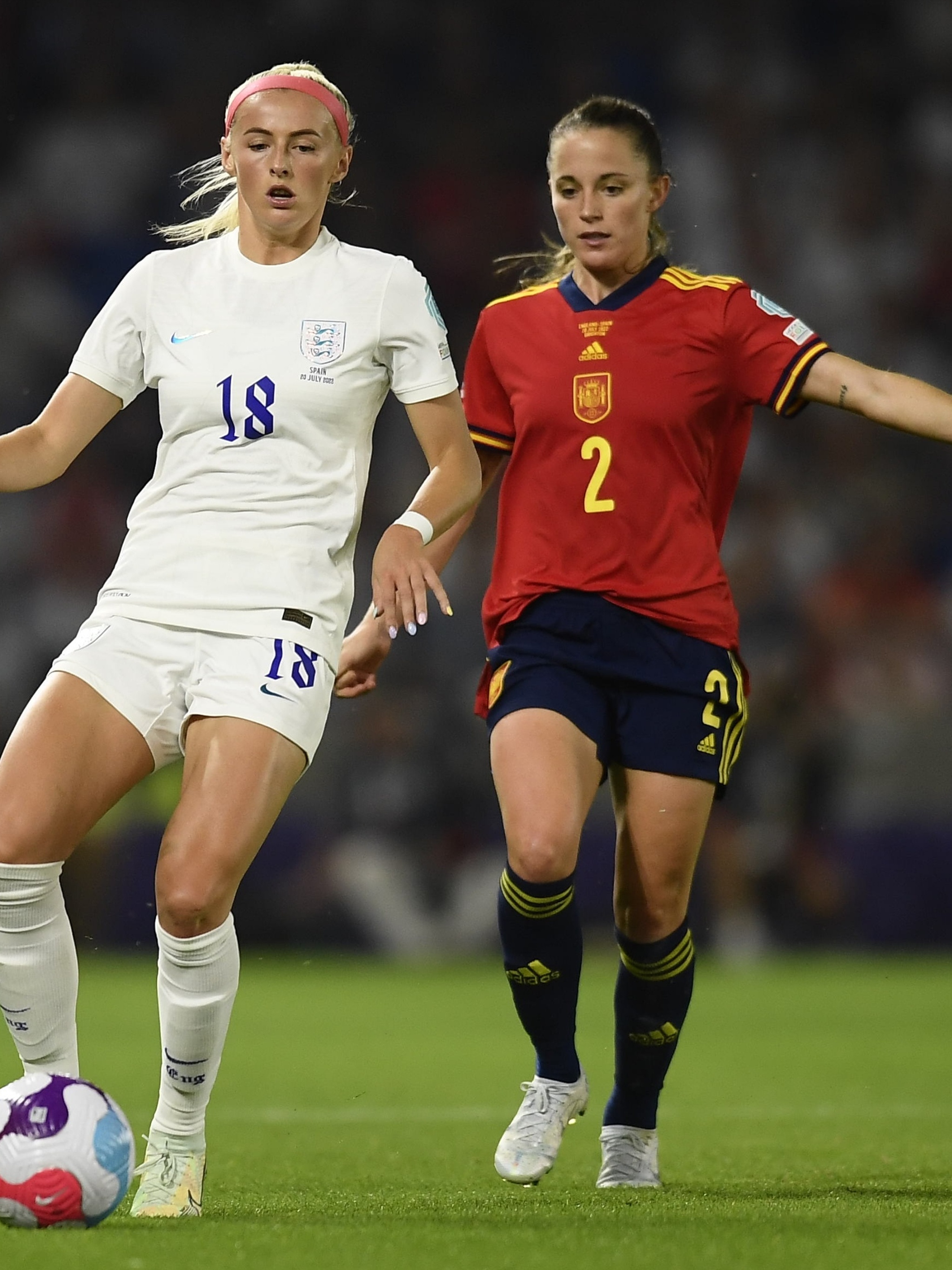 Saiba onde assistir aos jogos da Copa do Mundo feminina deste domingo (6)