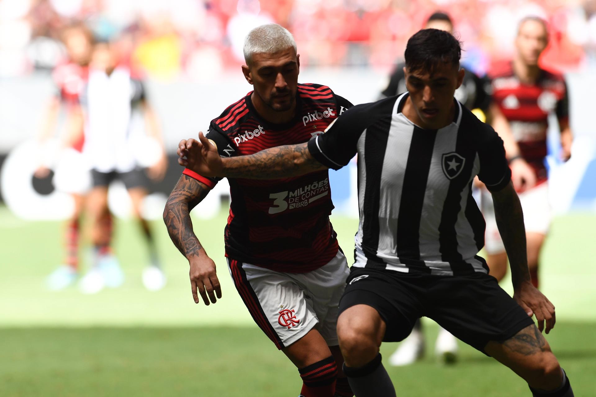 Botafogo x Flamengo: veja onde assistir, escalações, desfalques e  arbitragem, brasileirão série a