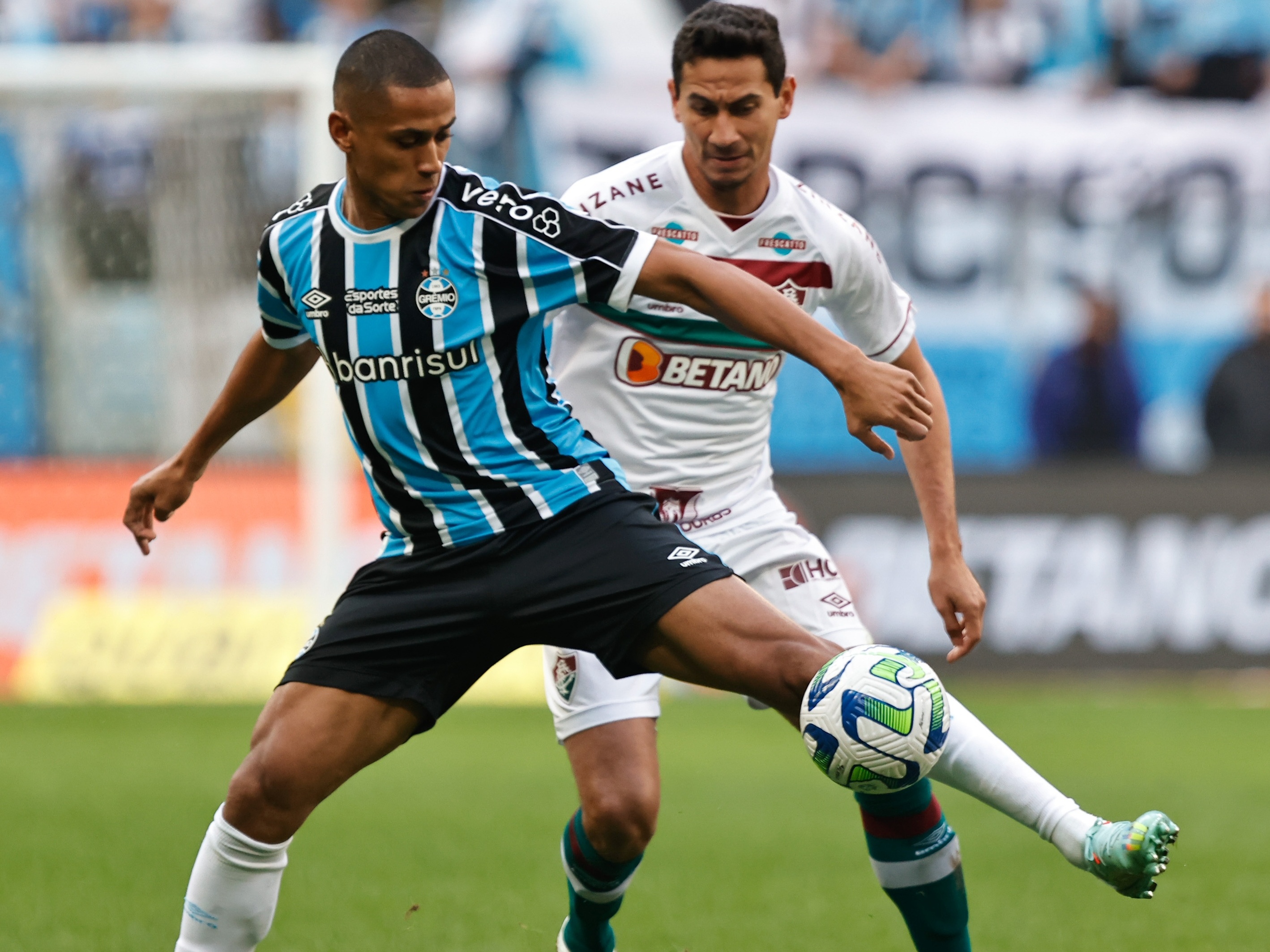 Fluminense x Grêmio: escalações e onde assistir ao jogo pelo Brasileirão