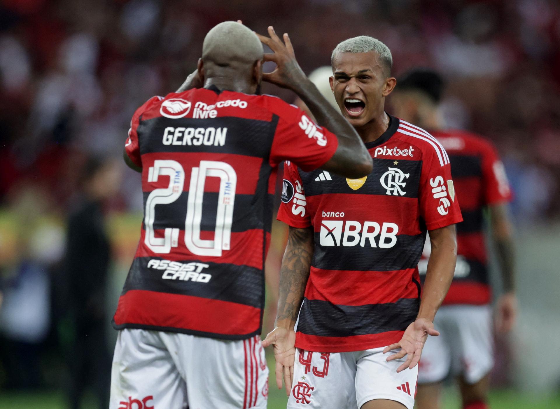 Flamengo: Wesley marca primeiro gol pelos profissionais - Lance!