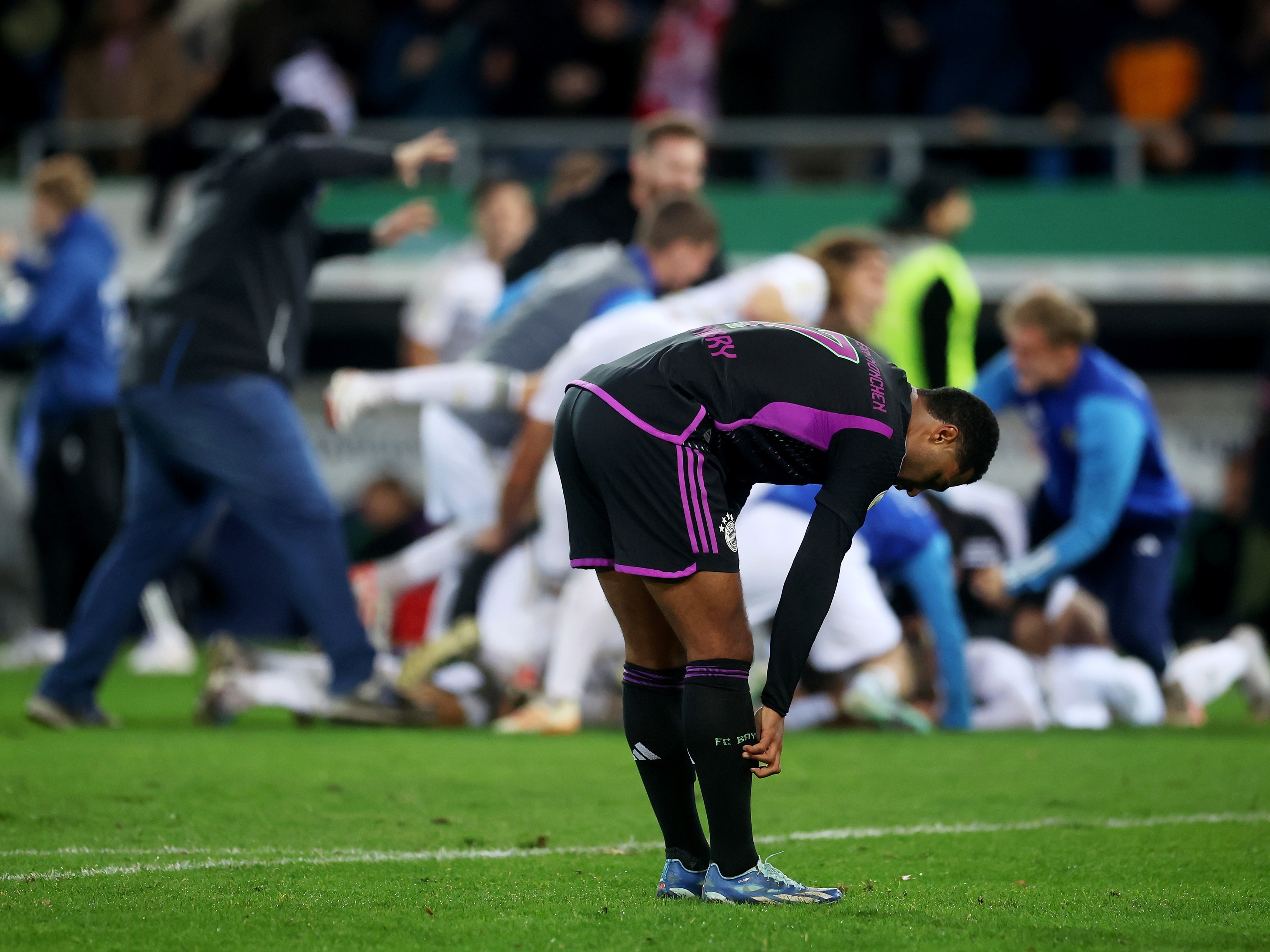 História escrita: time da terceira divisão elimina Bayern da Copa da  Alemanha 