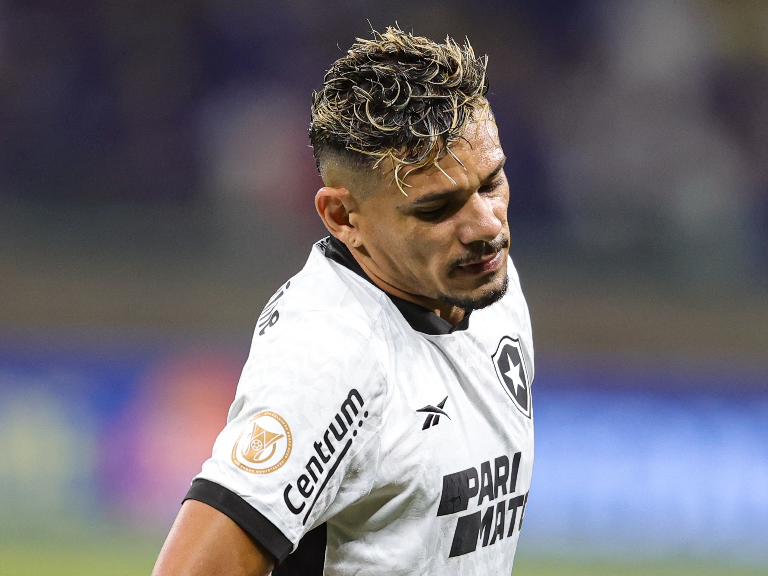 Botafogo joga mal e não sai do zero contra o Cruzeiro no Mineirão pelo  Campeonato Brasileiro