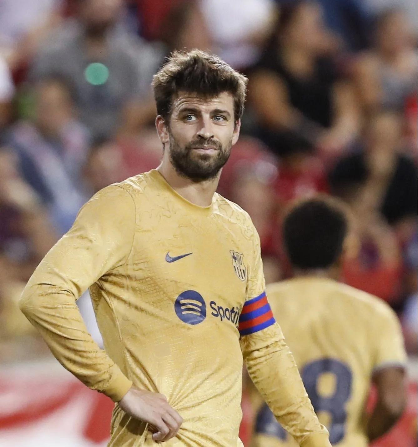 Jogador do Barcelona buscou psicólogo após cair em poço sem fundo: Me  sinto mais forte - Folha PE