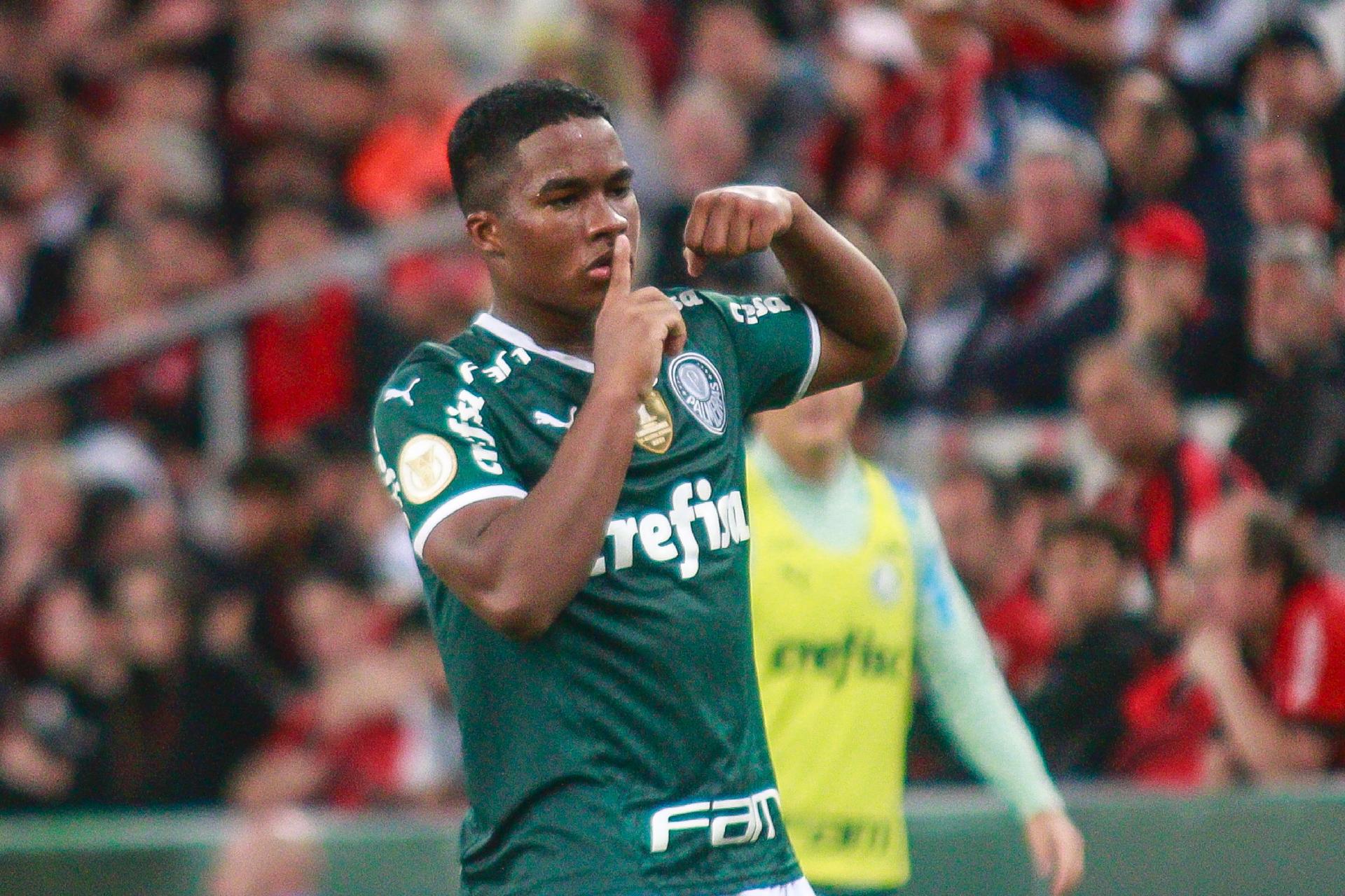 SE Palmeiras on X: Primeiros 3 pontos ✓ Chegamos ao 27º ano sem derrotas  em estreias no Paulista ➤  #AvantiPalestra #NOVxPAL   / X