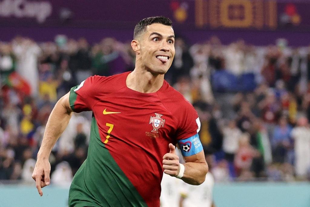 Cristiano Ronaldo vai para 5ª Copa e poderá superar recorde de Pelé -  29/03/2022 - UOL Esporte