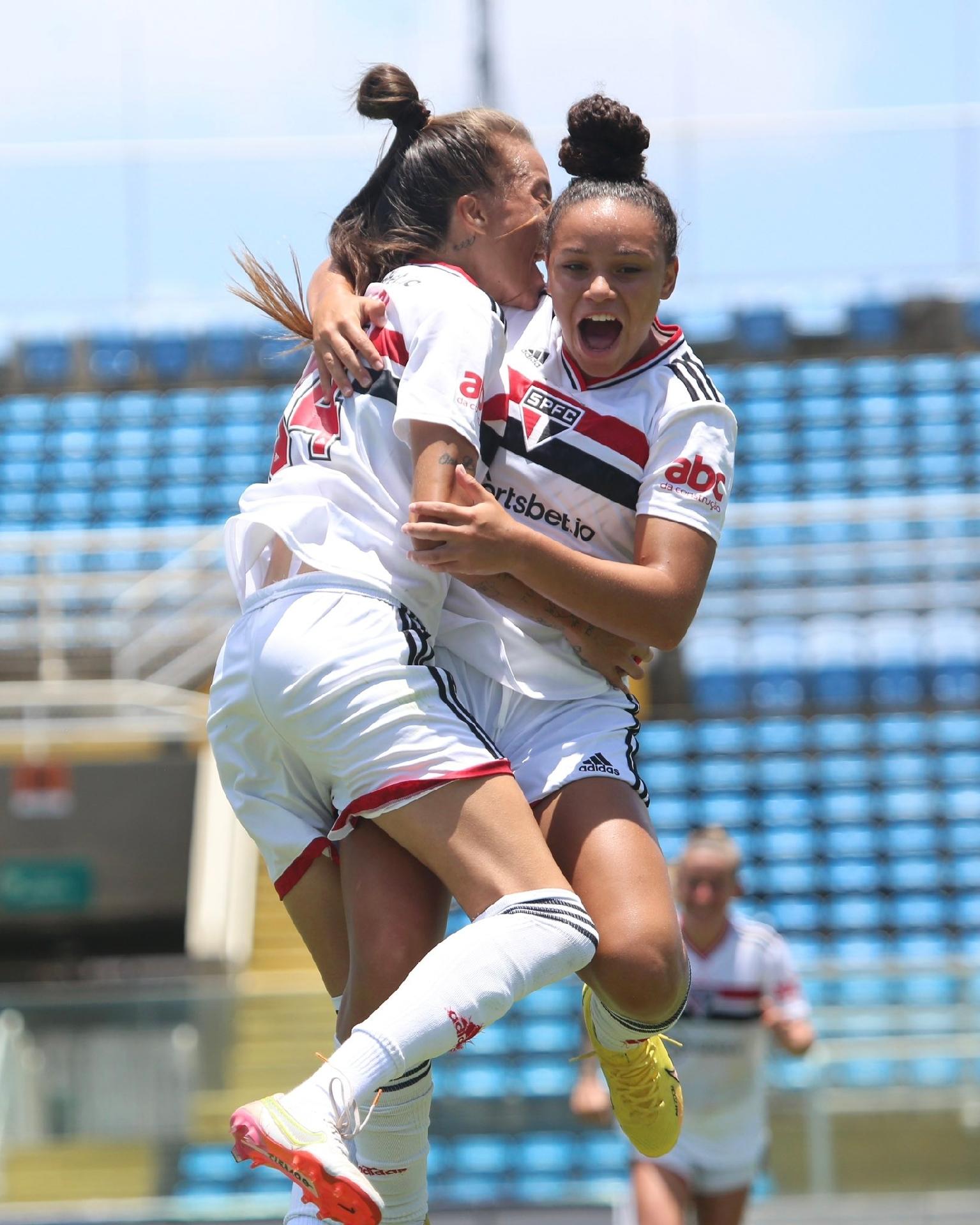 Atlético-MG x Real Brasília ao vivo e online, onde assistir, que horas é,  escalação e mais do Brasileirão feminino