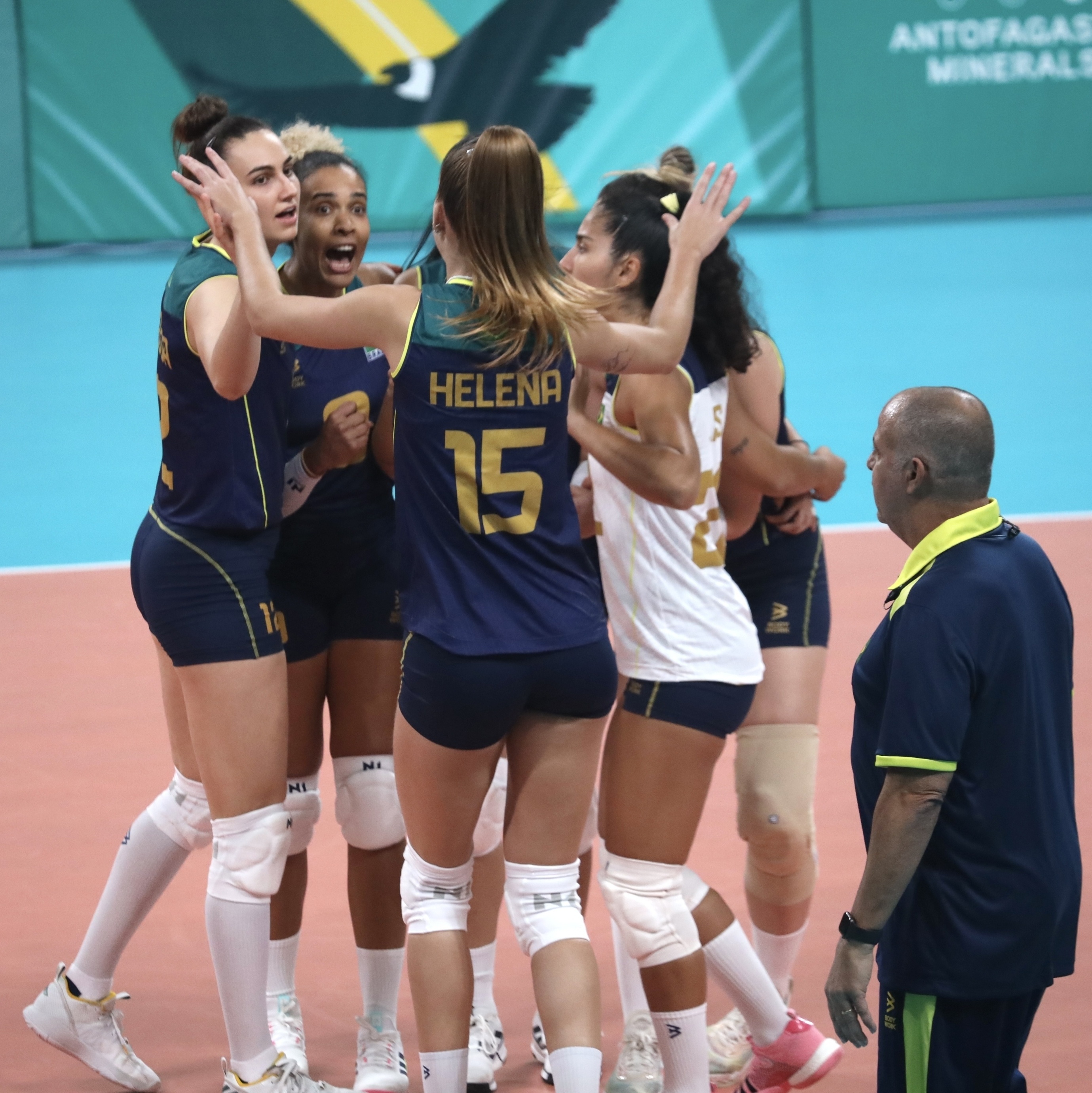 Seleção feminina de vôlei ganha a 3ª no Pan e vai à semifinal; Brasil é  bronze no esqui