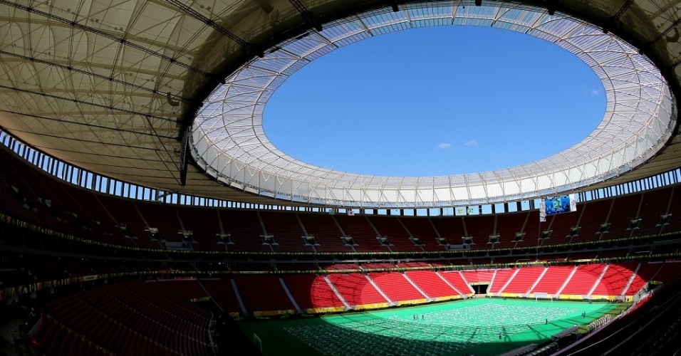 Estádio de Brasília registra segundo maior público da primeira fase da Copa  - Futebol - R7 Copa do Mundo 2014, jogos portugal copa 2014 