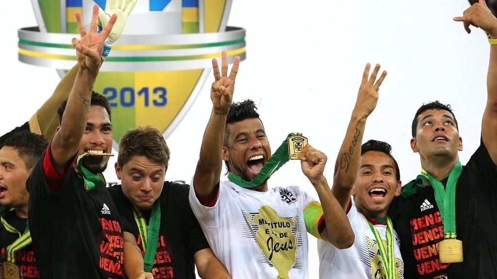 Fotos Flamengo e Atlético PR decidem a Copa do Brasil de 2013 27 11