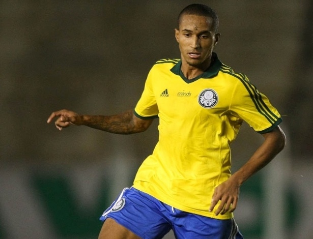Resultado de imagem para renato volante palmeiras