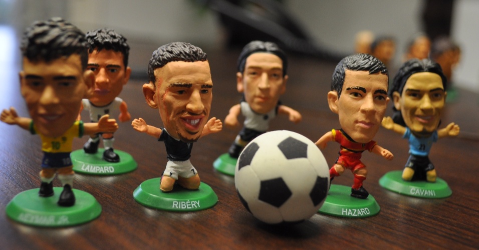 Mini Craque Soccerstarz - Dante, Ramires E Jô - Brasil