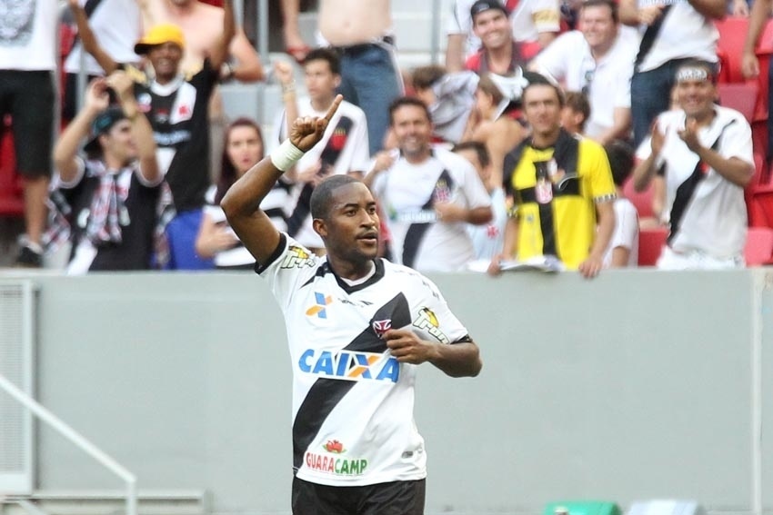Vasco cede empate ao Atlético-GO e perde chance de liderar série B - 13 ...