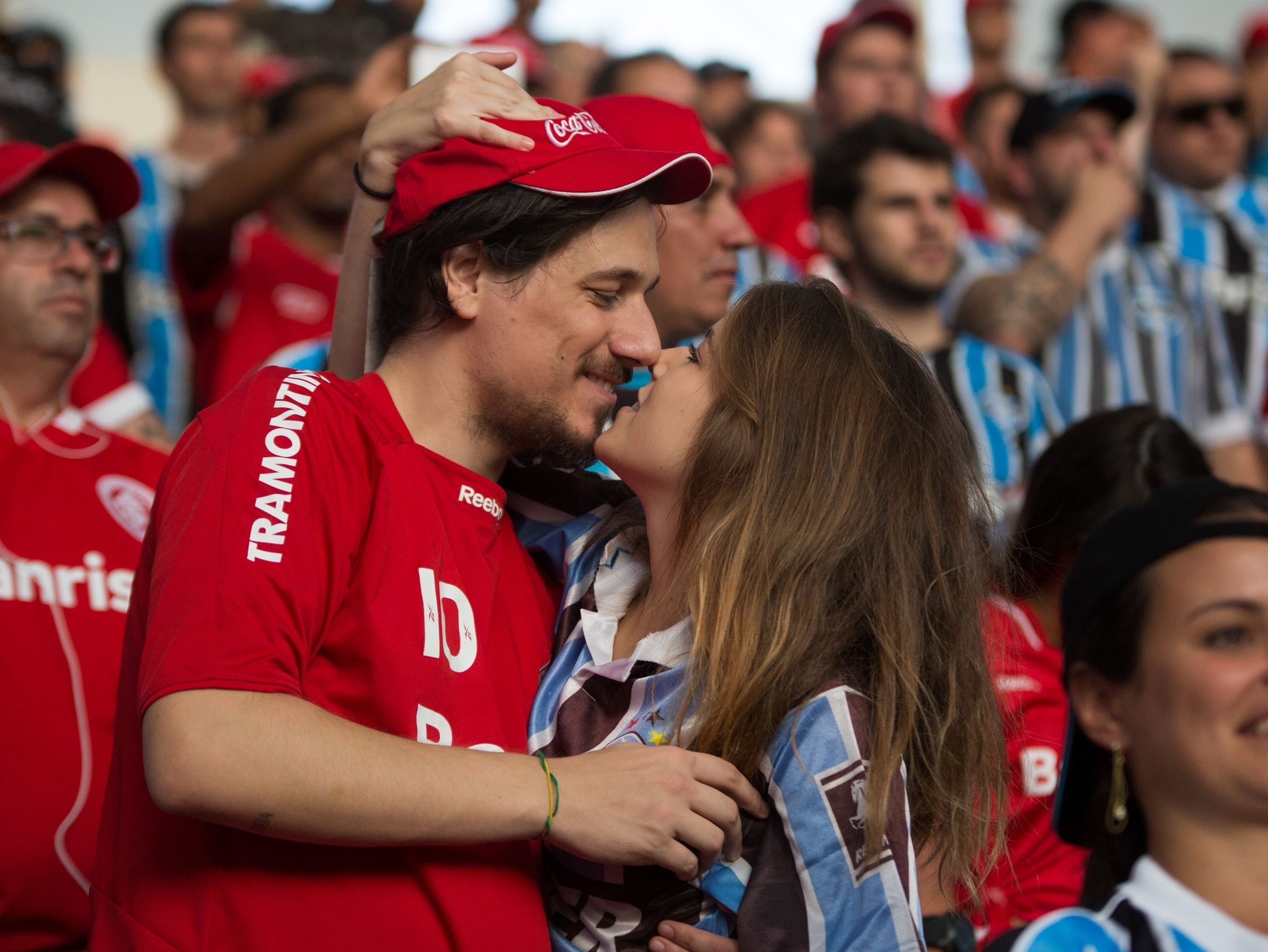 Por que o setor de torcida mista para Grêmio e Inter chegou ao fim