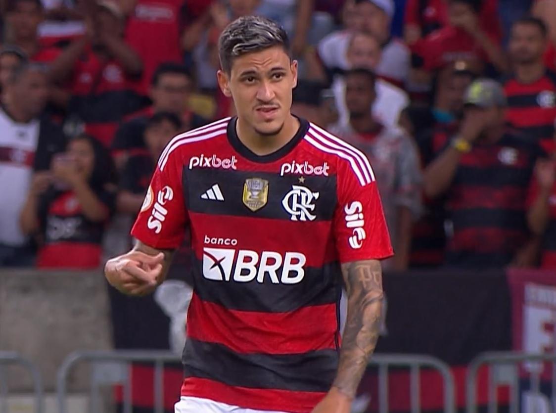 AGORA  Pedro é confirmado como titular em jogo do Flamengo após