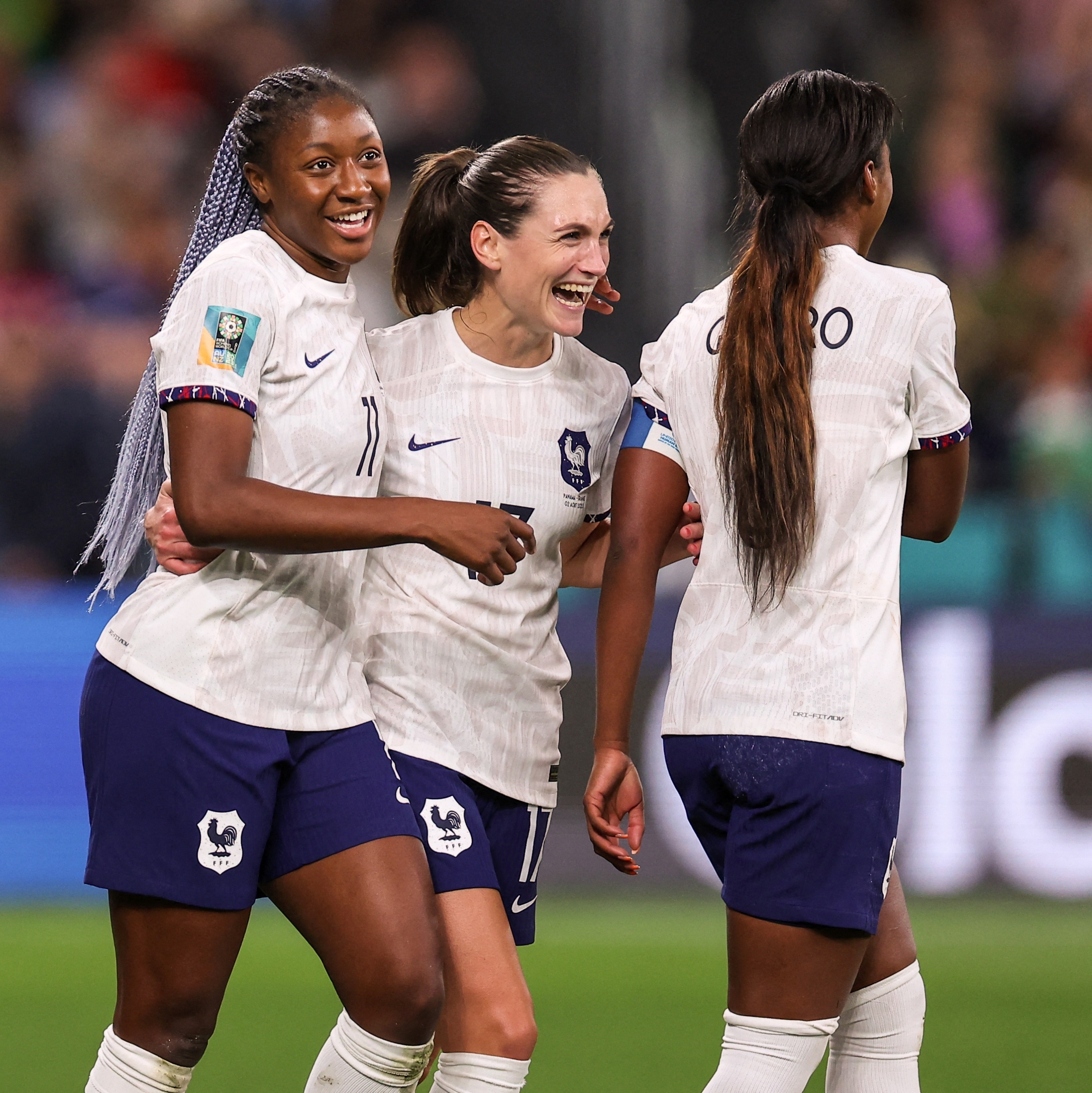 Mesmo com reservas, França vence jogo de nove gols com Panamá e