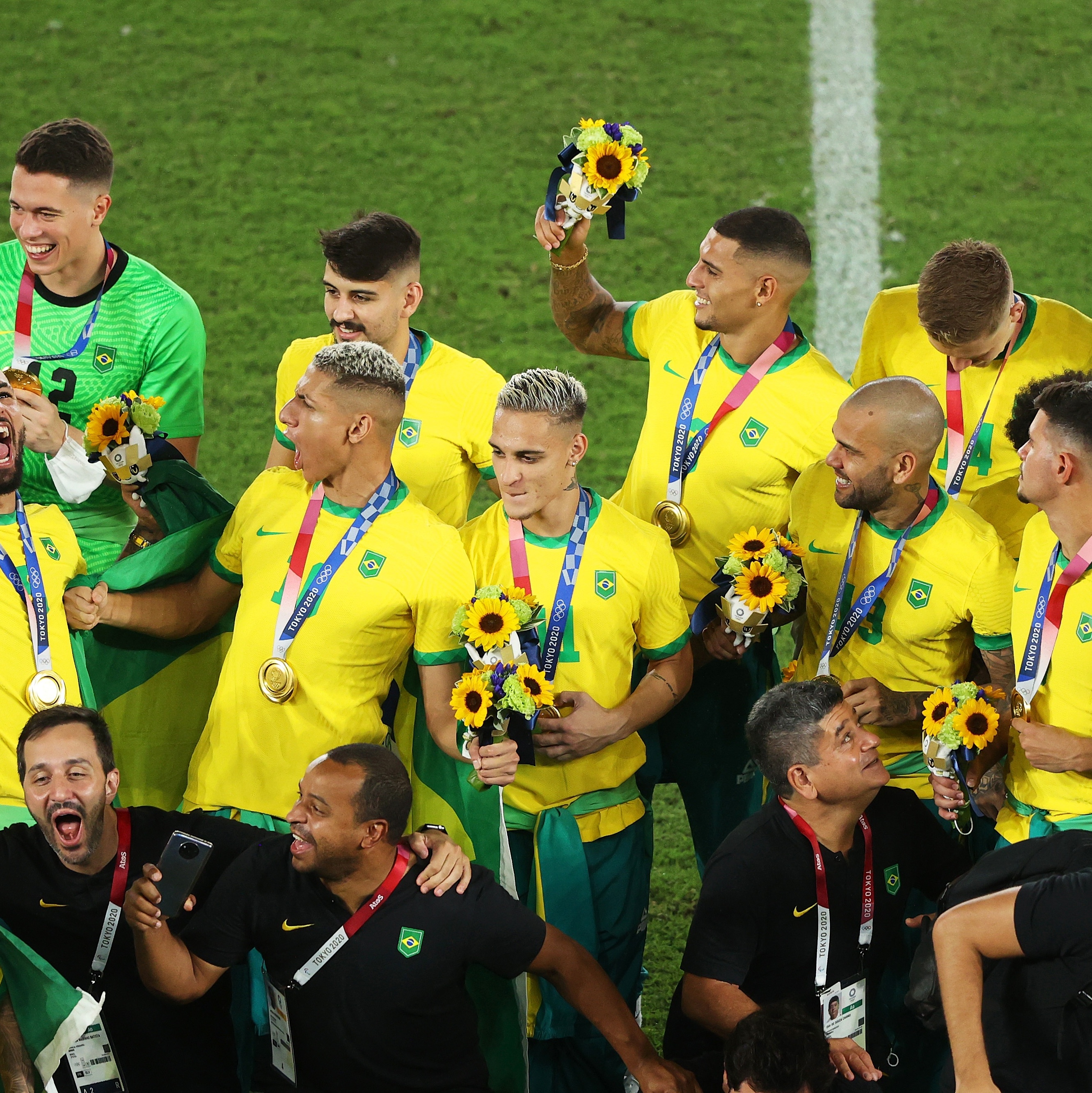 Em seu 1º jogo sem público, Brasil inicia caminhada rumo à Copa