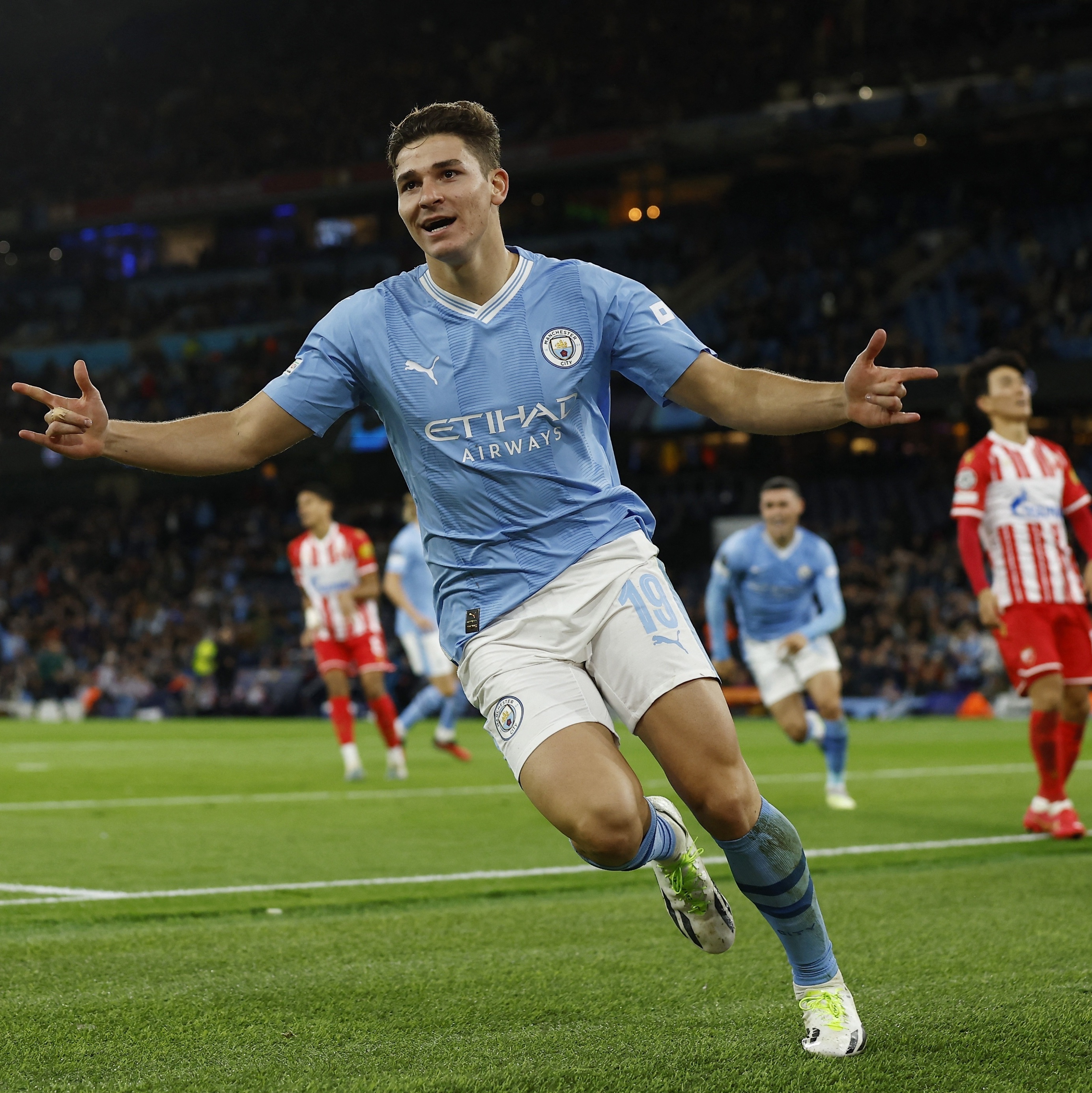 Estrela Vermelha x Manchester City: AO VIVO - Onde assistir? - Champions  League 2023/24