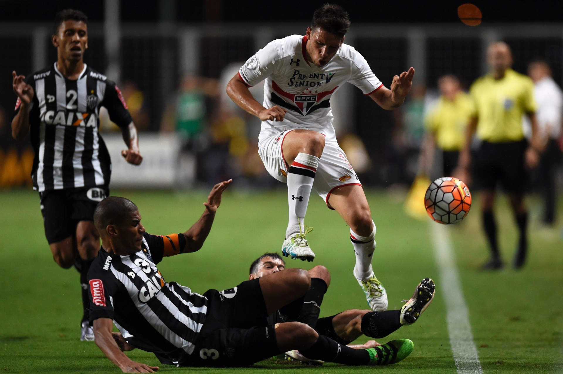 Atl Tico Mg Fecha Libertadores Sua Segunda Melhor Campanha