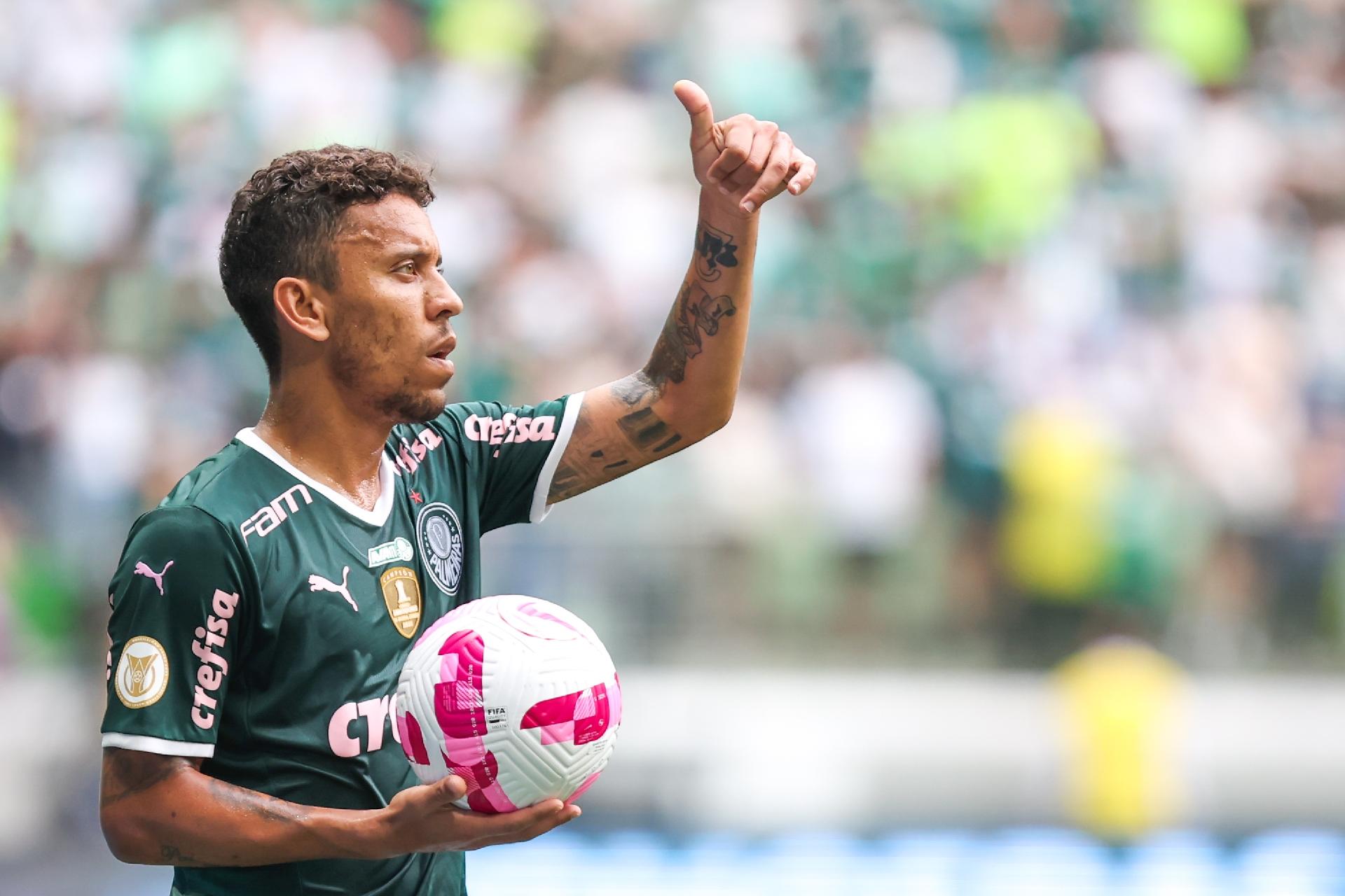 Palmeiras 'atualiza' elenco com nove crias da base: veja lista - Gazeta  Esportiva