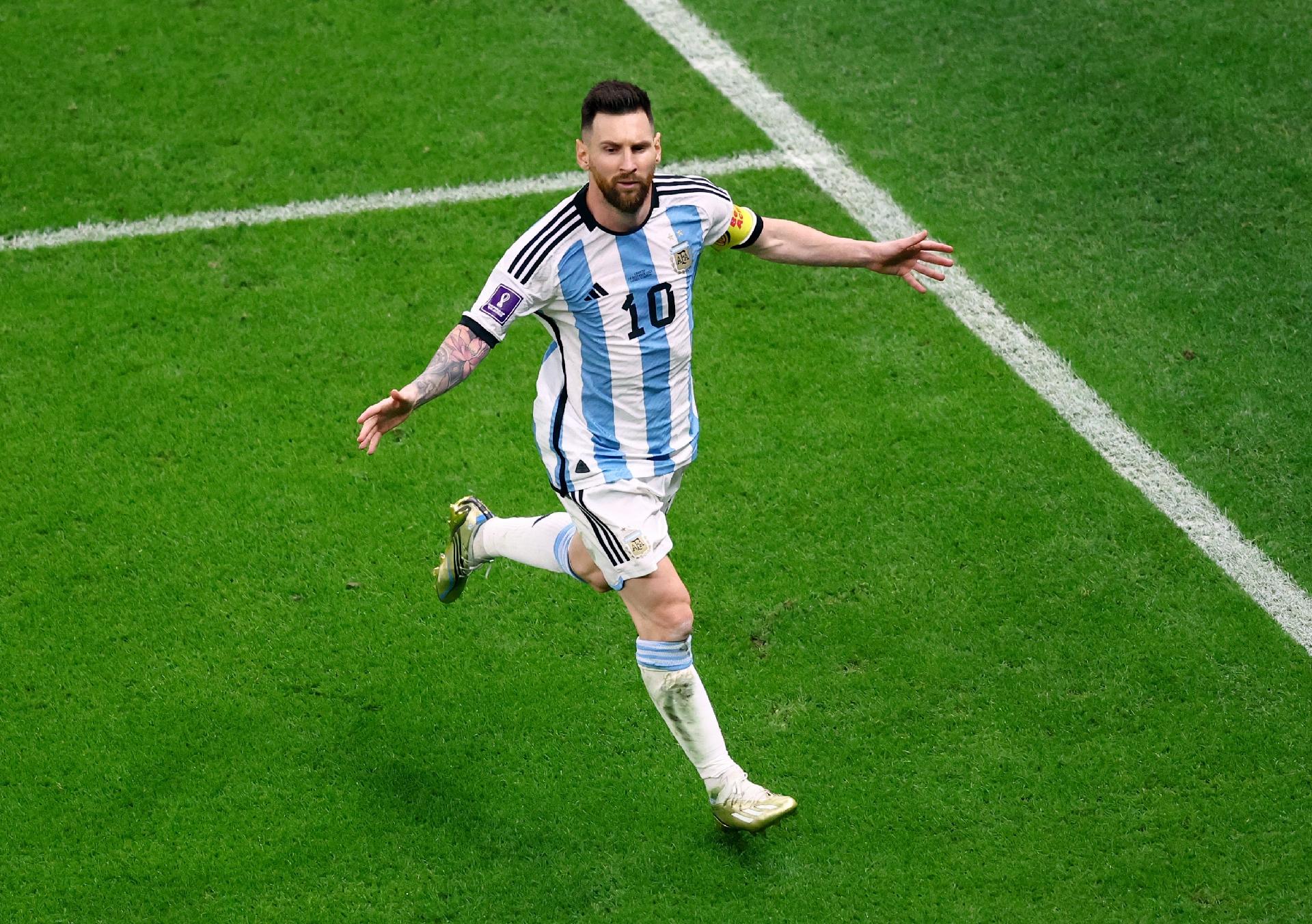 Messi se iguala a Pelé e quebra recordes na final Copa do Mundo