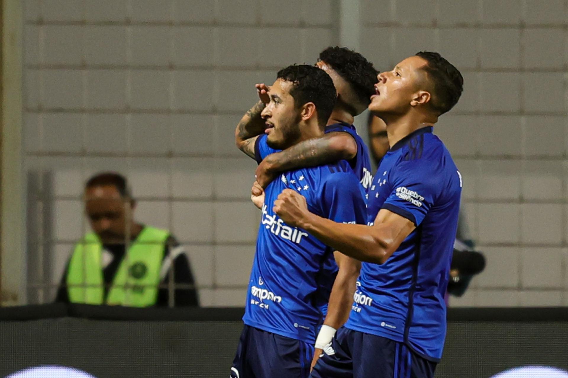 Cruzeiro bate o Grêmio e fatura título inédito da Copa do Brasil