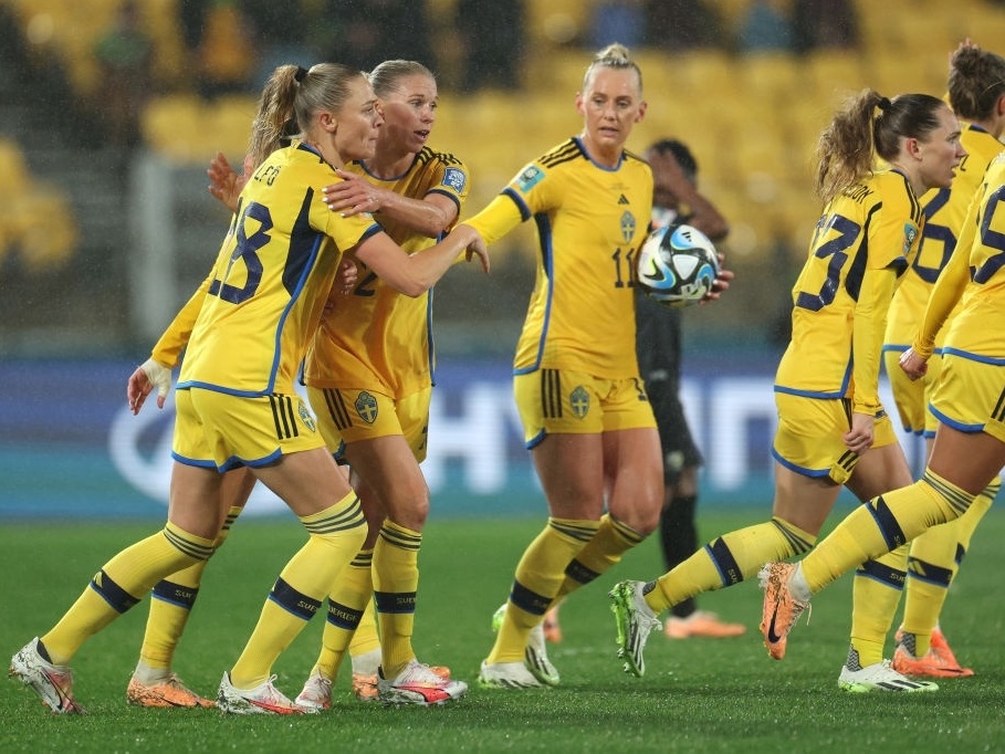 Suécia vence Inglaterra e fica com 3º lugar da Copa feminina