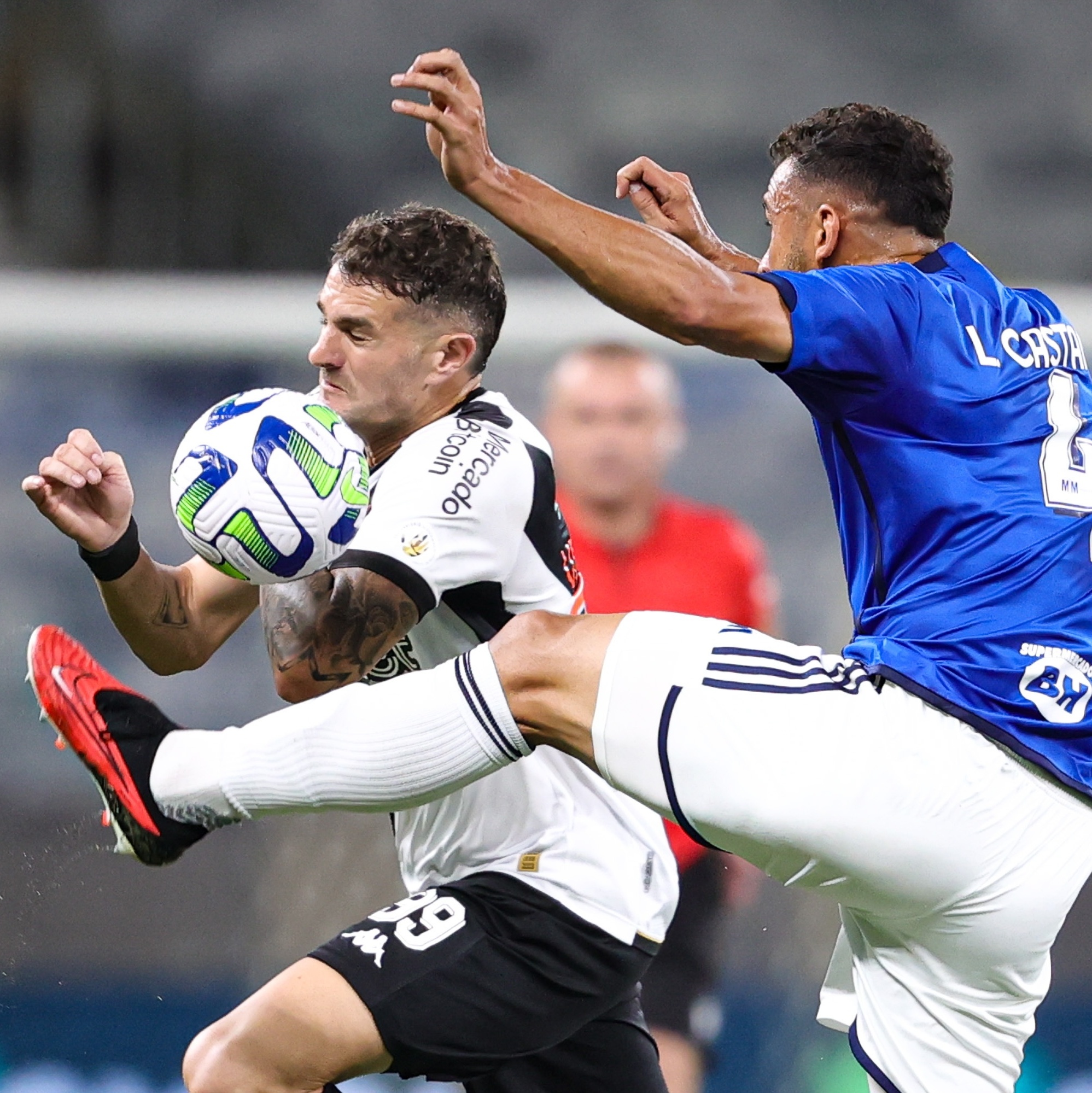 Cruzeiro x Vasco: onde assistir ao vivo e o horário do jogo de hoje (22/11)  pelo Brasileirão, Futebol