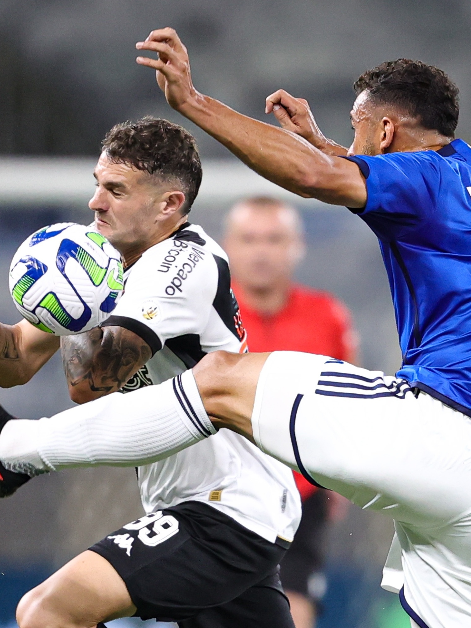 Após empate com o Vasco, chances de rebaixamento do Cruzeiro mudam